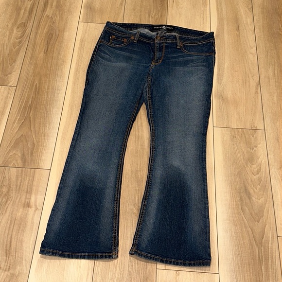 GUC Women’s Source of Wisdom Brand Bootcut Size 14 Stretch Denim Vintage Jeans - Picture 2 of 9